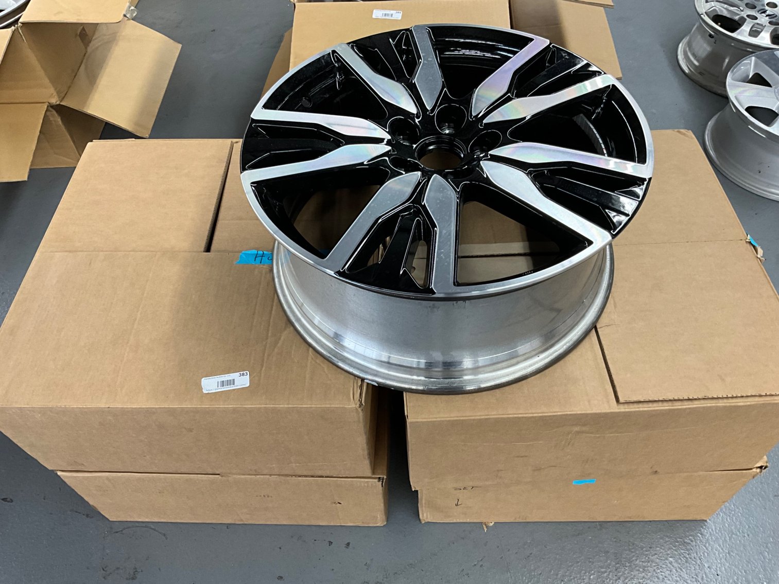 Image for (Toledo OH) Lifts, Auto Equipment, Tools, Shelving, Golf Cart, Fixtures (Central Ave)