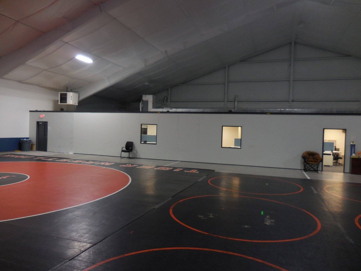 Image for (Defiance OH) Indoor Modular Building With Furniture at Minimum Bid $5,000 (Carpenter Rd)