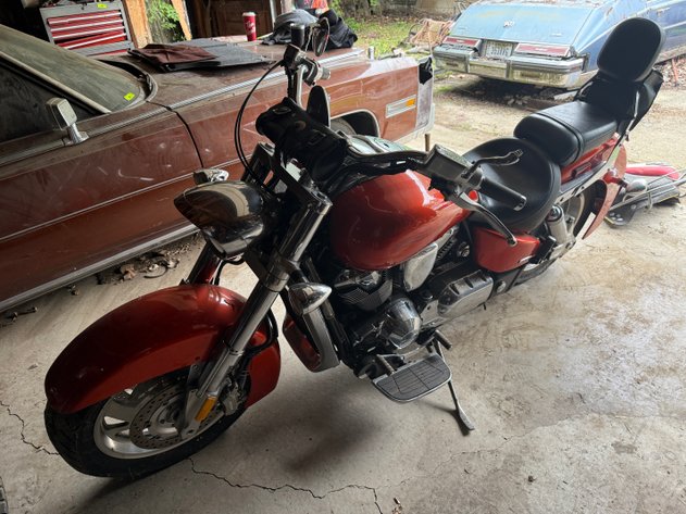 Image for (Toledo OH) Barn Finds! 90-Year-Old Seller's Vehicle Collection! (Bronson)