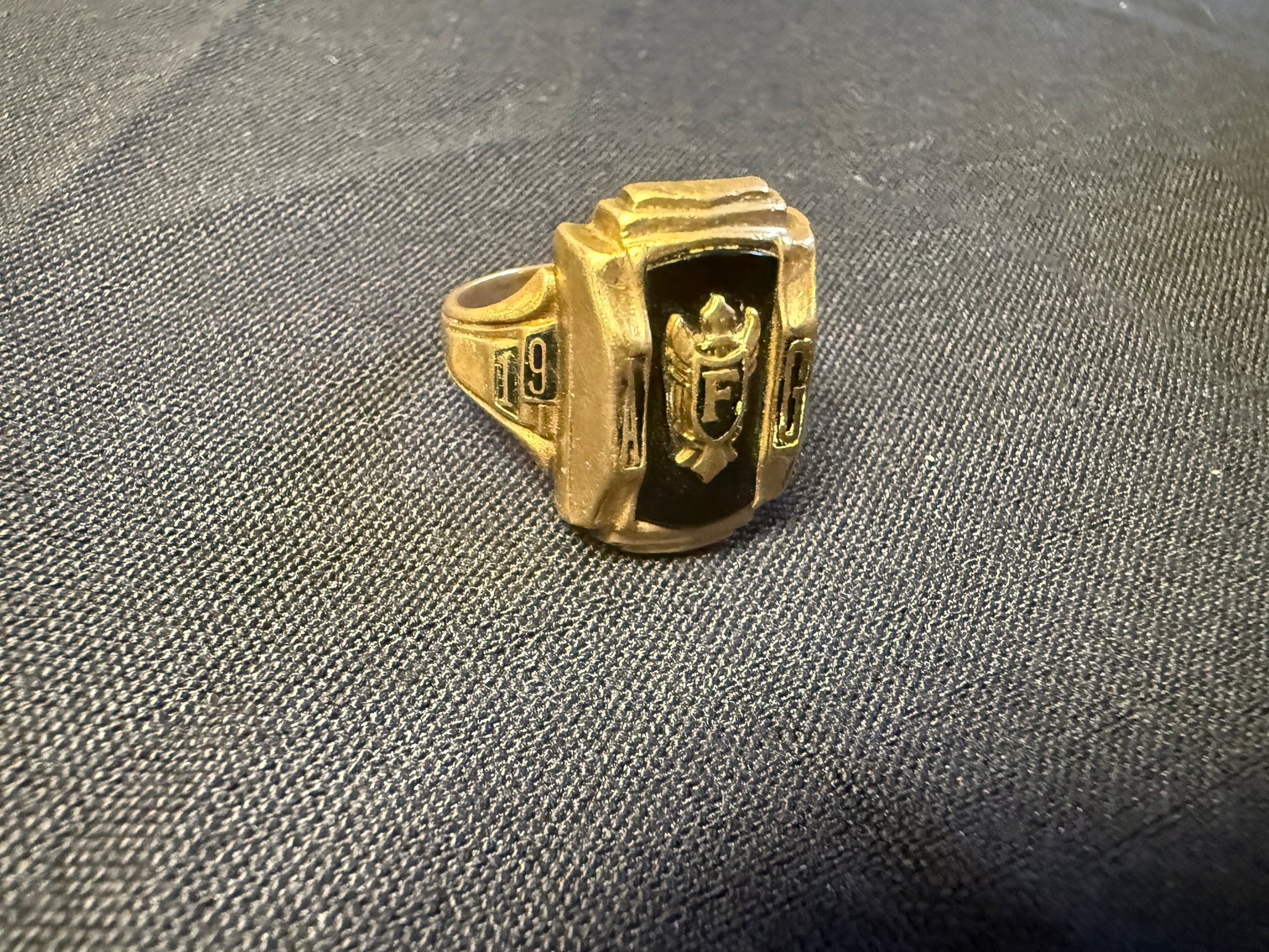 Image for (Whitehouse OH) Chevrolet HHR, Husqvarna Mower, 10KT, 14KT, 925, Coins, Household (Julianna)