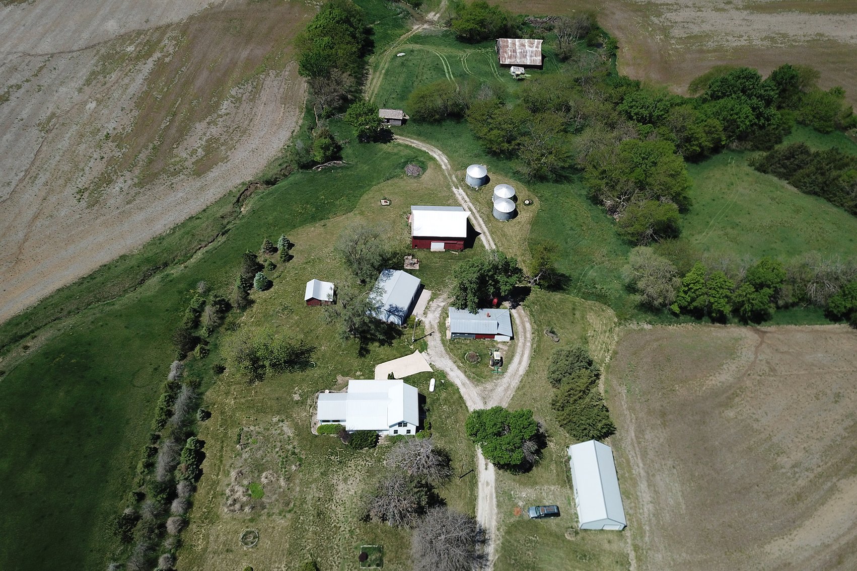 Image for Donald W. Eis Farmland Auction by the Schaardt Auction Team with Burrows Tracts Real Estate