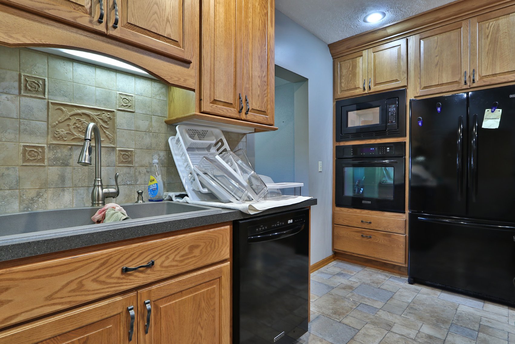 Image for Donald W. Eis Farmland Auction by the Schaardt Auction Team with Burrows Tracts Real Estate