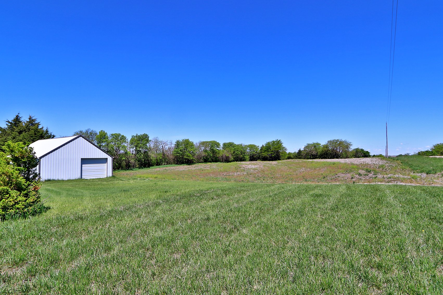 Image for Donald W. Eis Farmland Auction by the Schaardt Auction Team with Burrows Tracts Real Estate