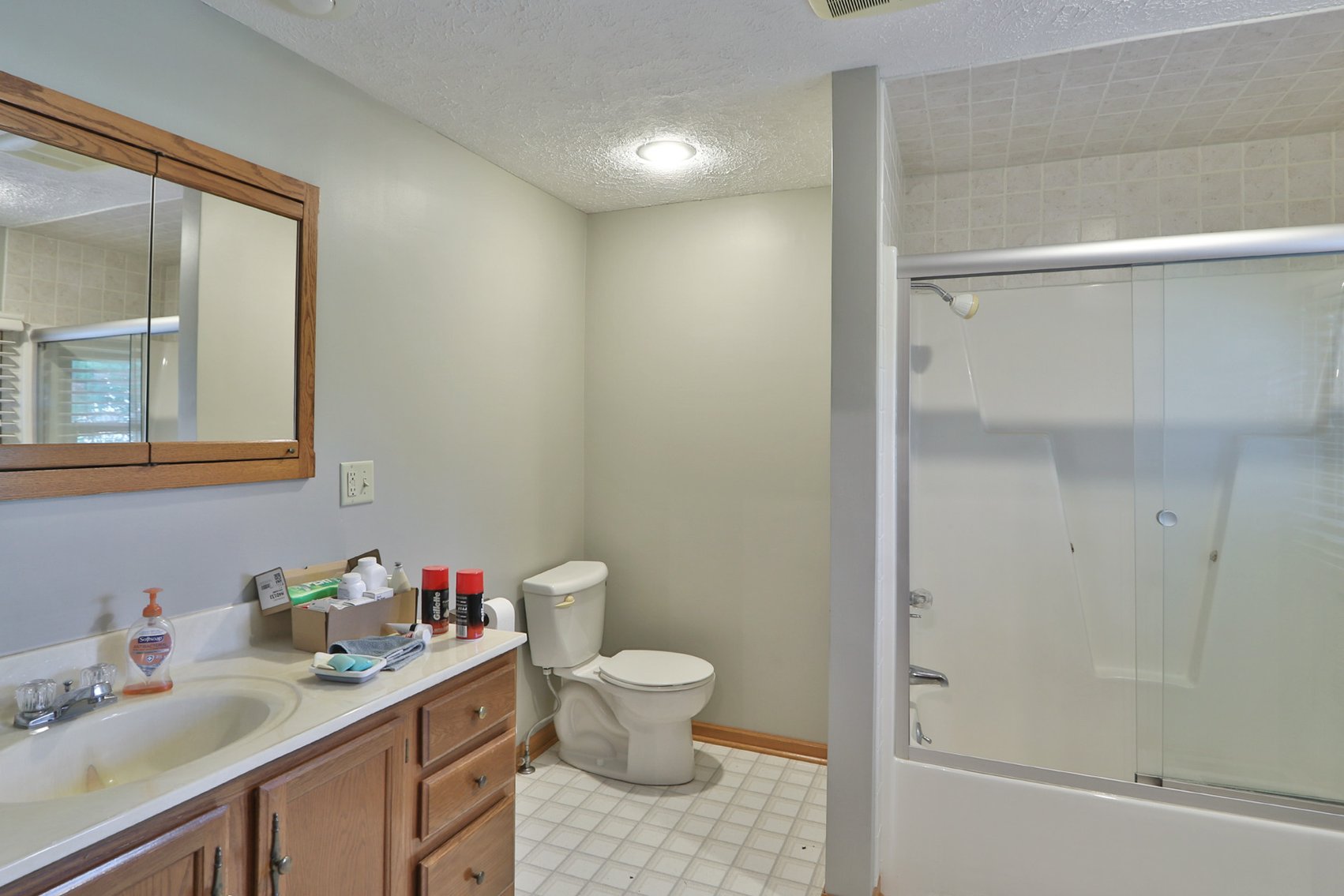 Image for Donald W. Eis Farmland Auction by the Schaardt Auction Team with Burrows Tracts Real Estate