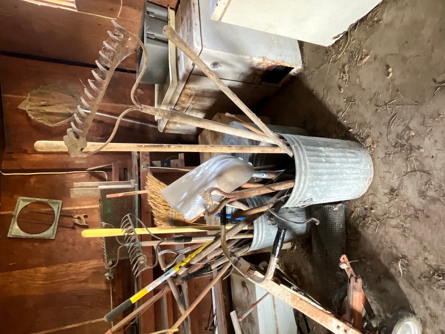 Image for Donald W. Eis Equipment and Personal Property Auction