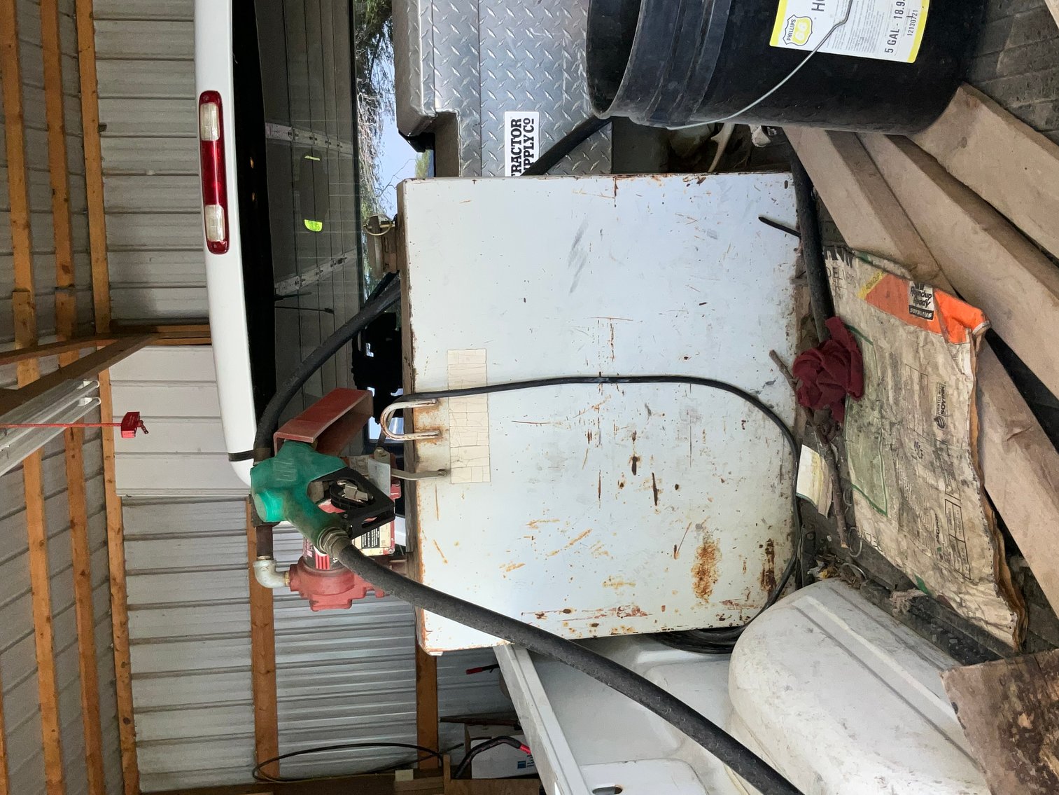 Image for Donald W. Eis Equipment and Personal Property Auction