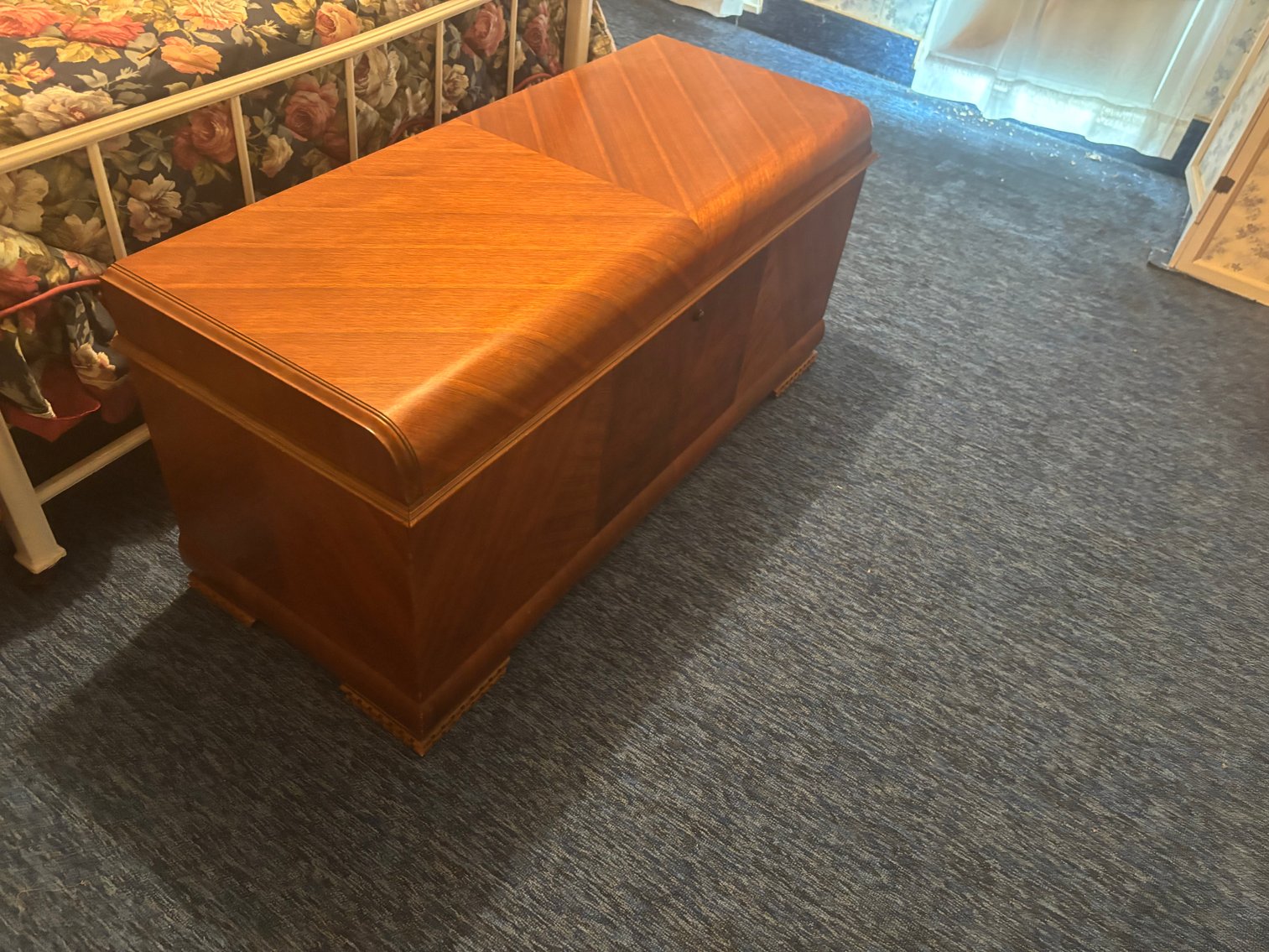 Image for Steve & Millie Avery Estate Live Auction