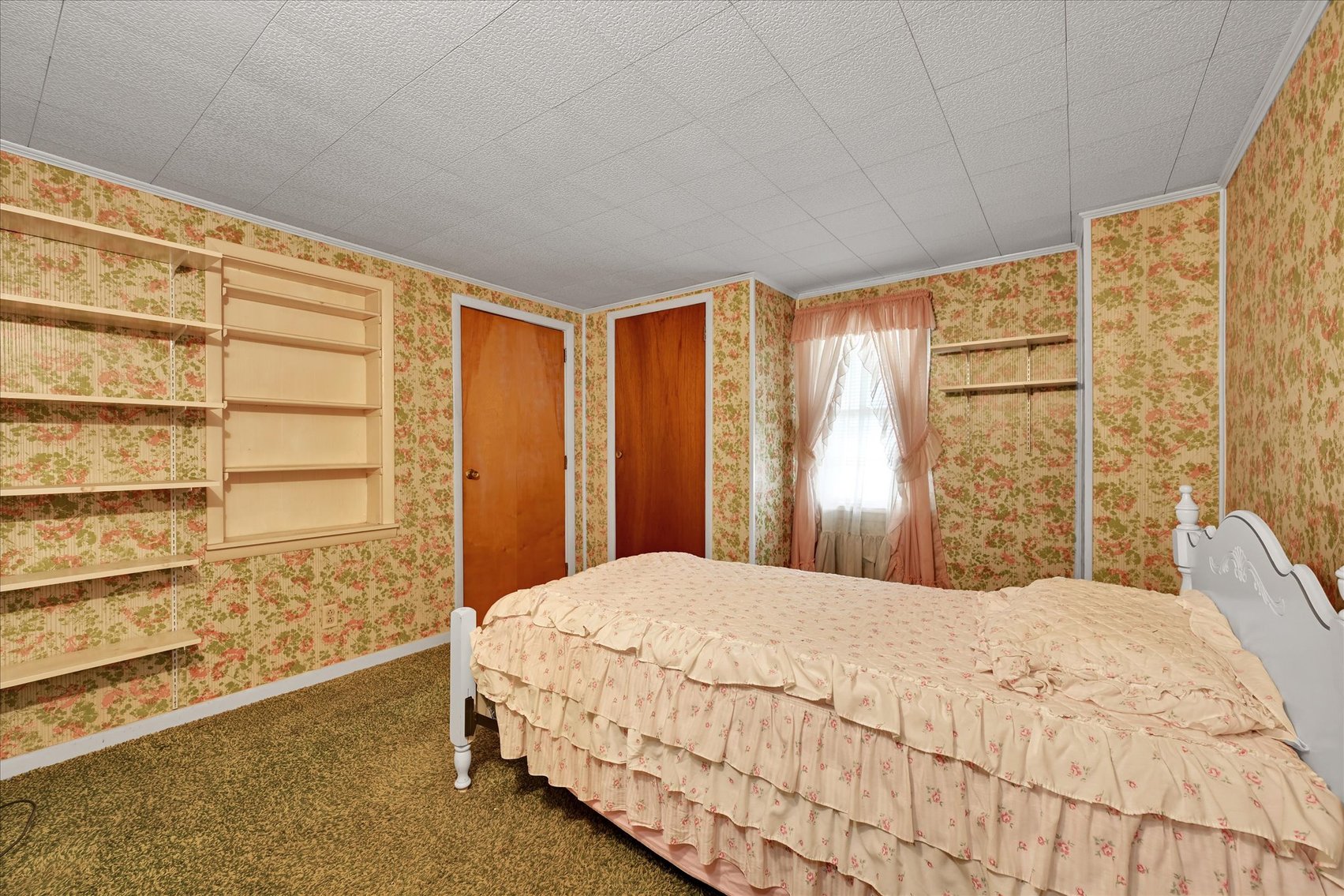 Image for Fixer Upper Real Estate Auction - Lebanon, PA