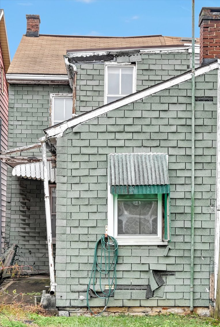 Image for Fixer Upper Real Estate Auction - Lebanon, PA