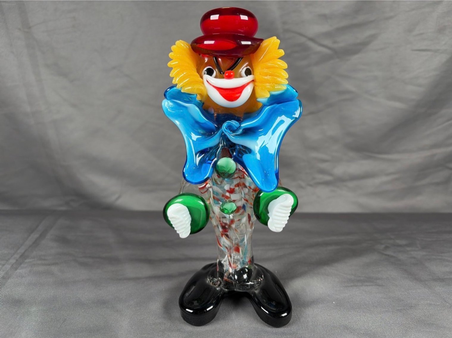 Image for Wakefield, Virginia Estate Auction - One of the Best Fenton and Murano Glass Collections we have Ever Offered!!