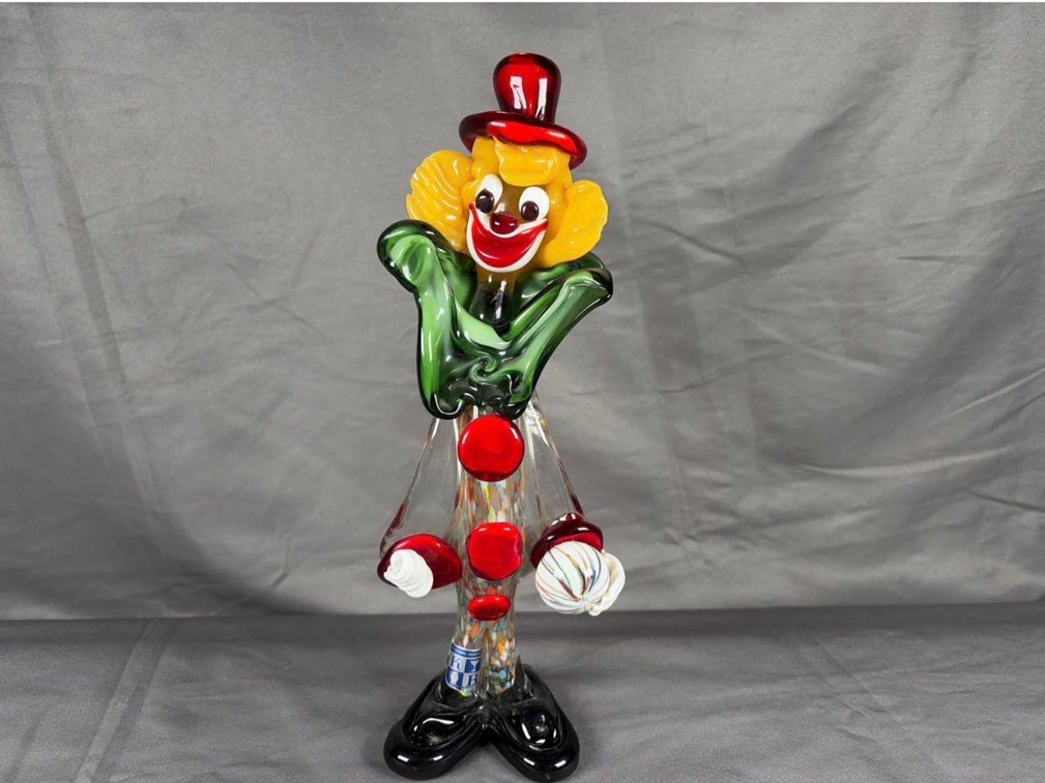 Image for Wakefield, Virginia Estate Auction - One of the Best Fenton and Murano Glass Collections we have Ever Offered!!