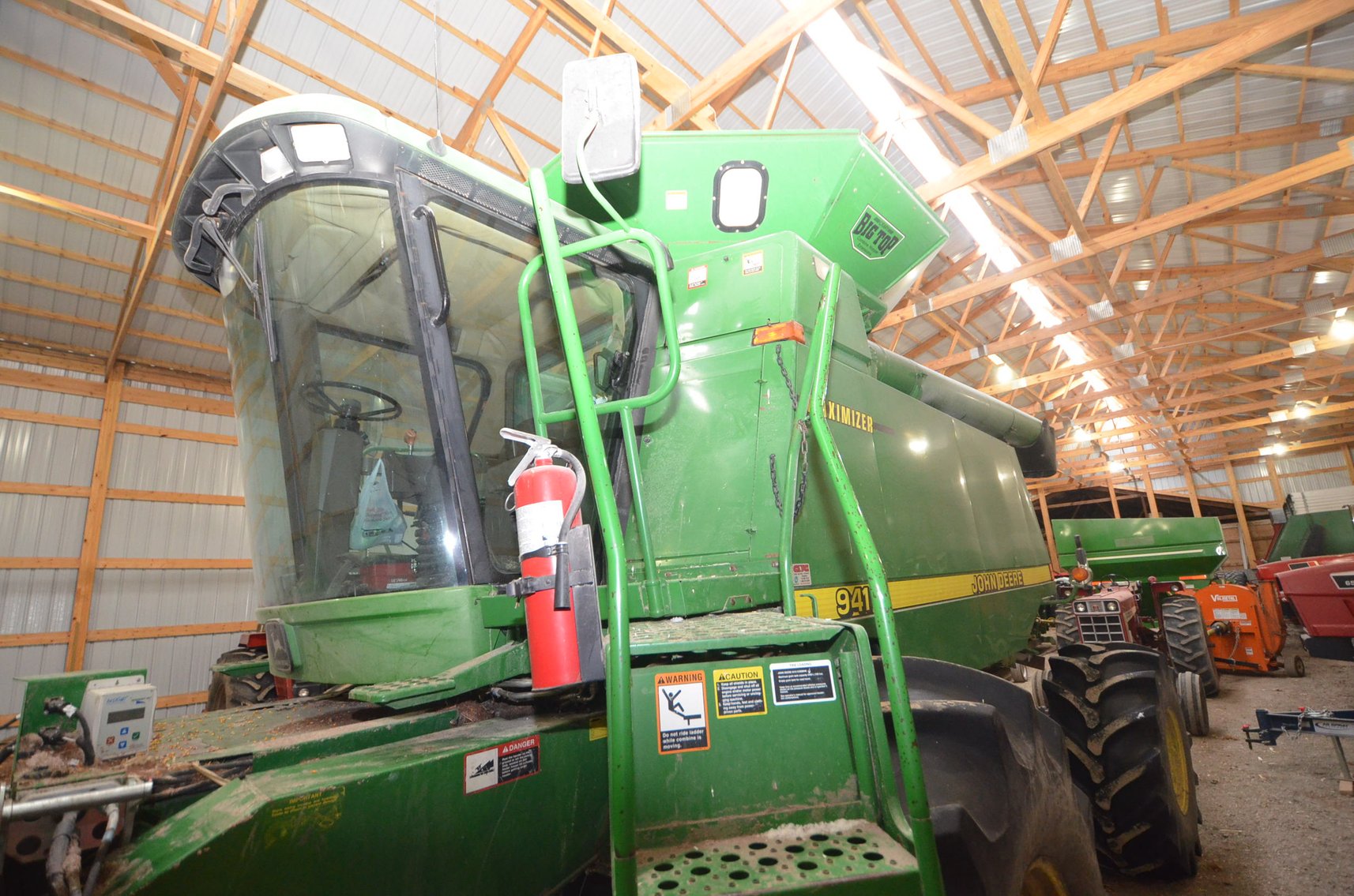 Image for JOHN DEERE 9410 COMBINE & JD 625F PLATFORM HEAD - AUCTIONTIME.COM