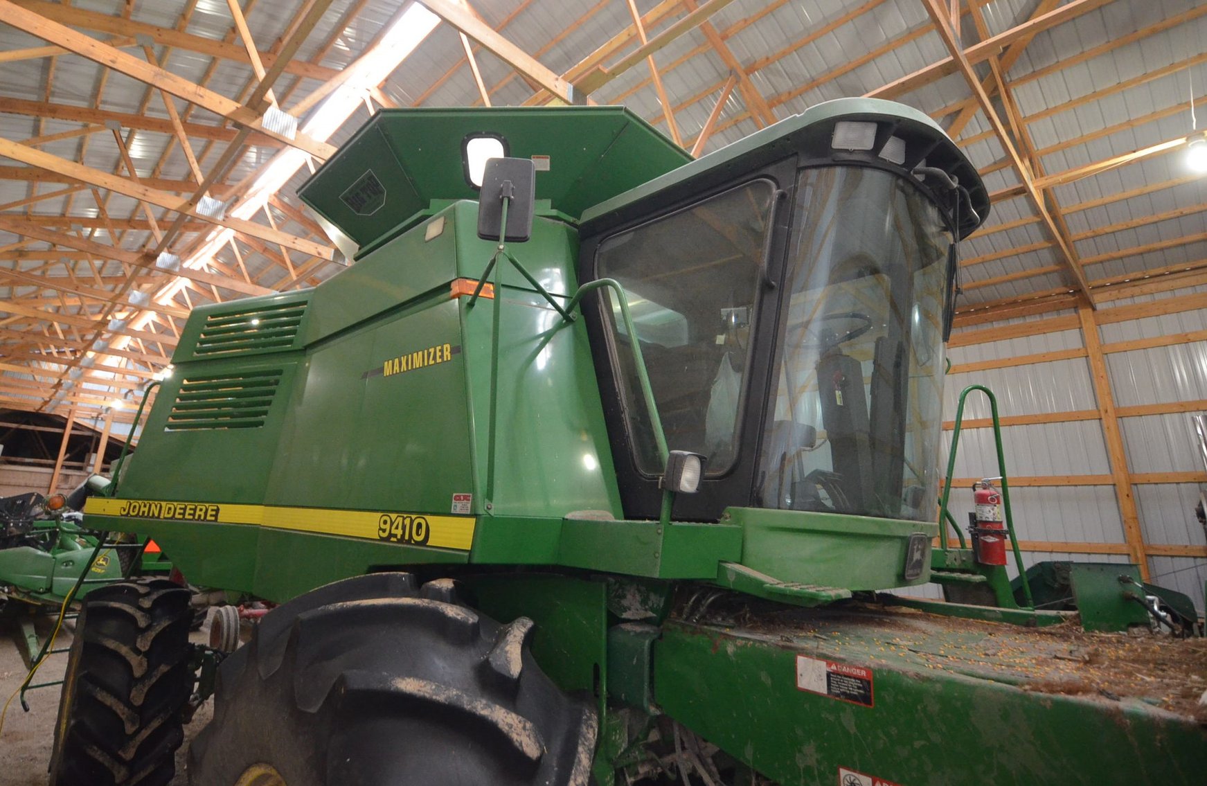 Image for JOHN DEERE 9410 COMBINE & JD 625F PLATFORM HEAD - AUCTIONTIME.COM