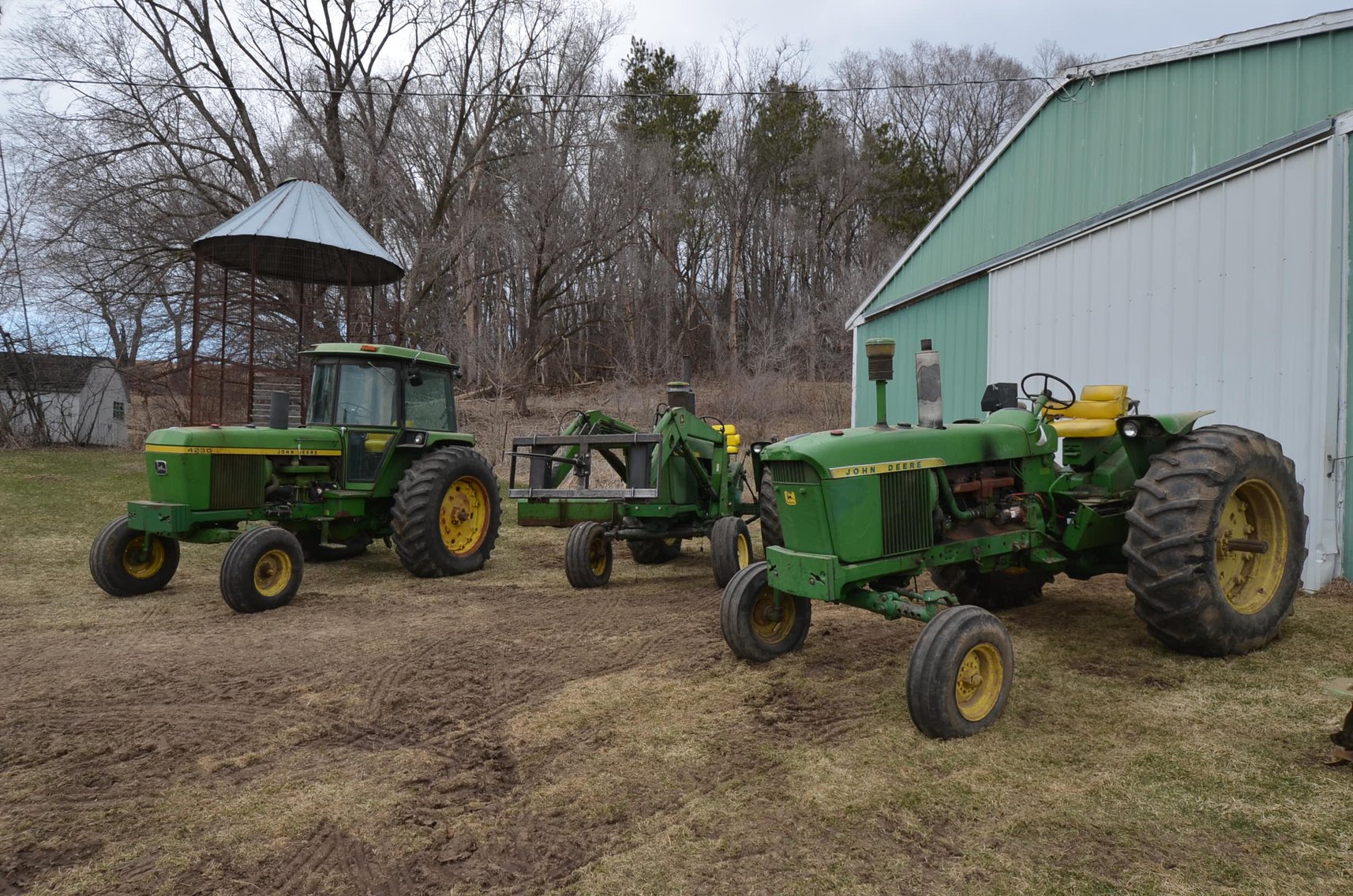 Image for TRACTORS, VEHICLES, AND FARM EQUIPMENT - Mondovi, WI
