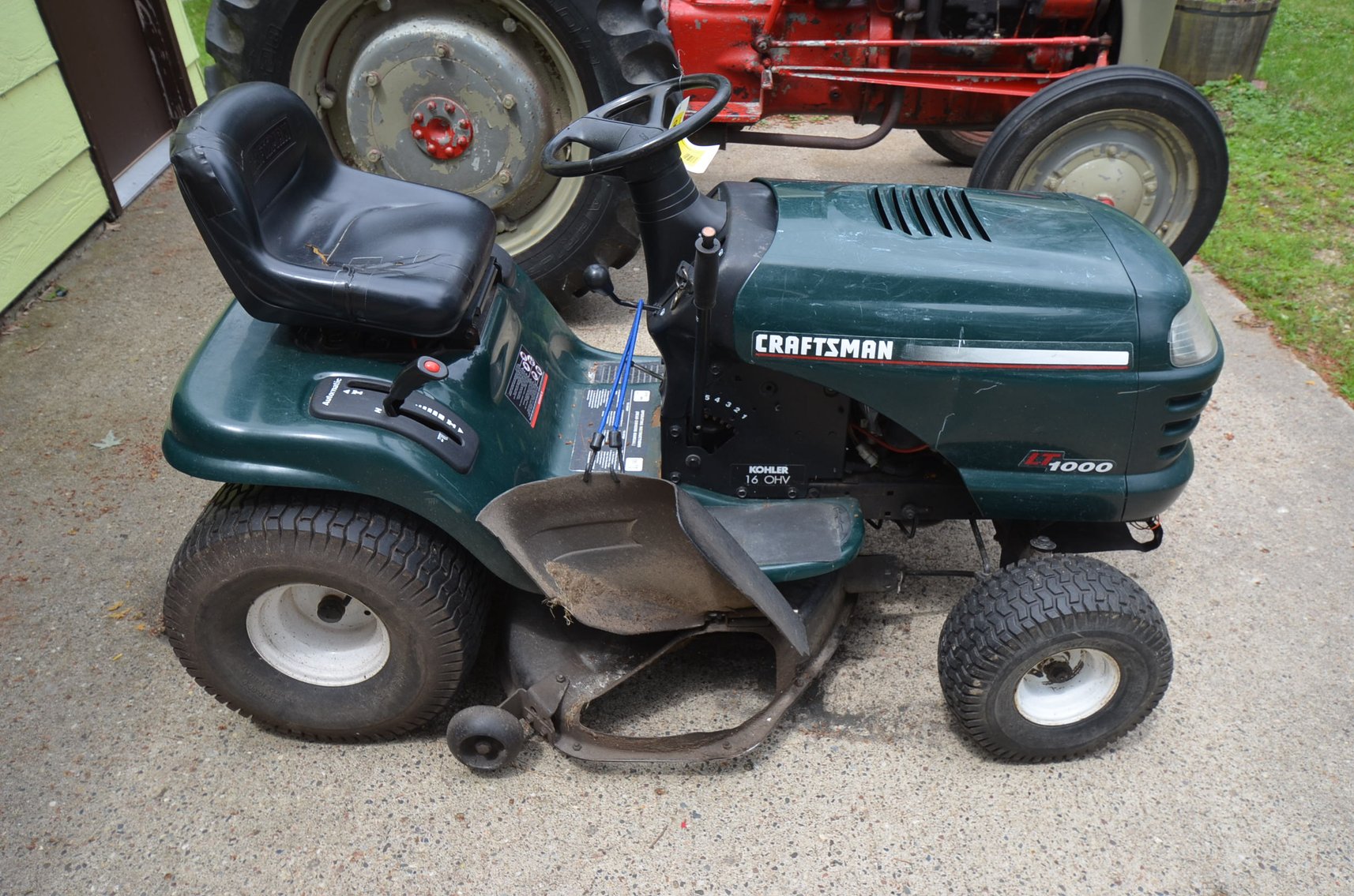 Image for FORD TRACTOR, TOOLS, FISHING LURES, BEER SIGNS, PERSONAL PROPERTY - Hager City, WI