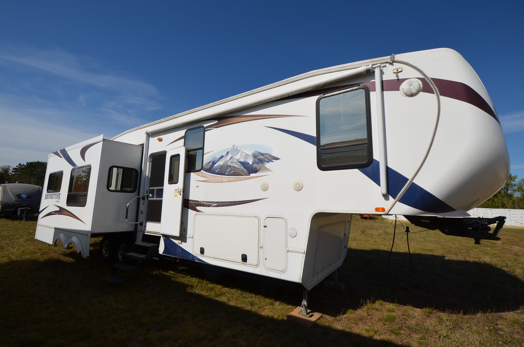 Image for GREAT OUTDOORS CAMPER INVENTORY REDUCTION - Mondovi, WI