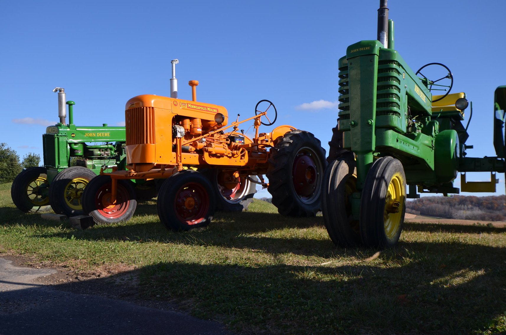 Image for DOUG FISK VINTAGE TRACTOR COLLECTION & MACHINERY - Mondovi, WI