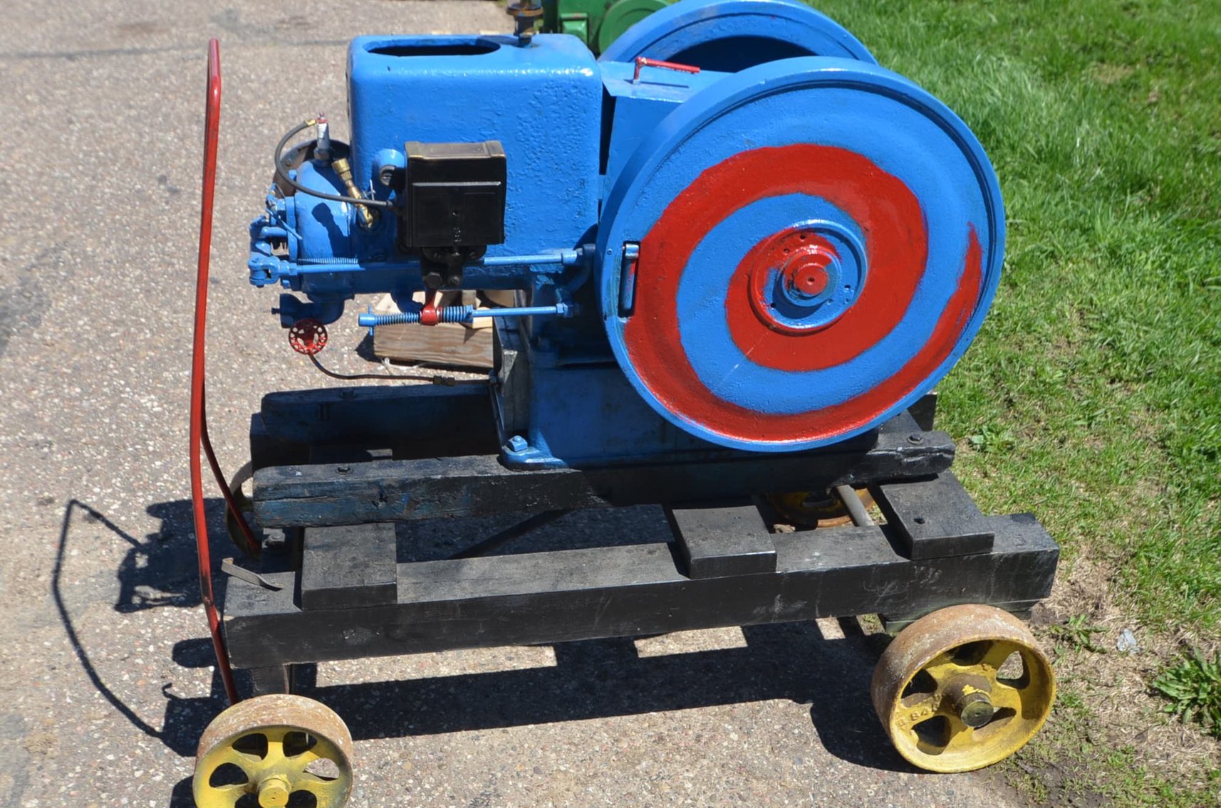 Image for DOUG FISK VINTAGE TRACTOR COLLECTION & MACHINERY - Mondovi, WI