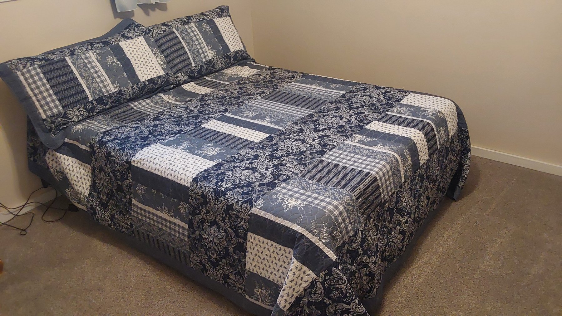 Image for November Online Consignment Auction