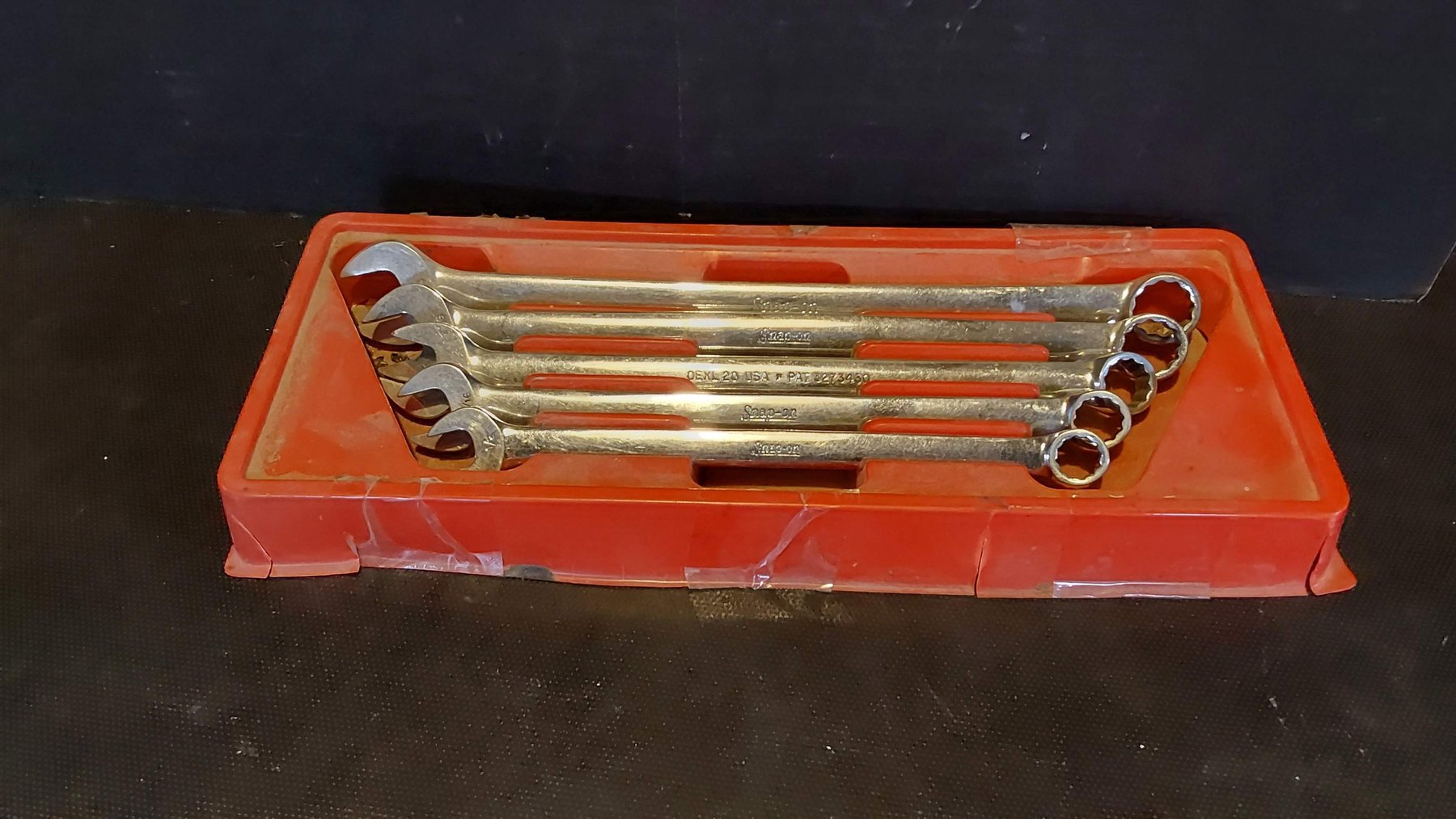 Image for Frosty December Online Auction