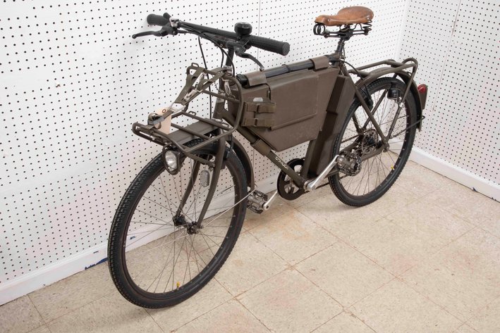 Image for Purple Gallery - Militaria & Estate Online Auction