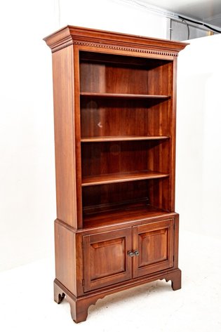 Image for Gray Gallery Online Antiques & Estate Auction