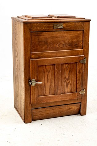 Image for Gray Gallery Online Antiques & Estate Auction