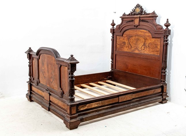 Image for Yellow Gallery - Online Estate & Antiques Auction