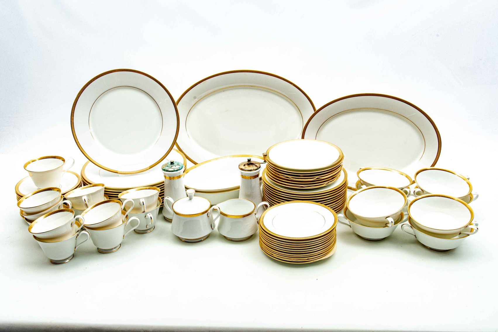 Image for Green Gallery Online Antiques & Estate Auction