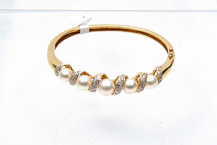 Image for Multi Consignor Yellow Gallery Auction