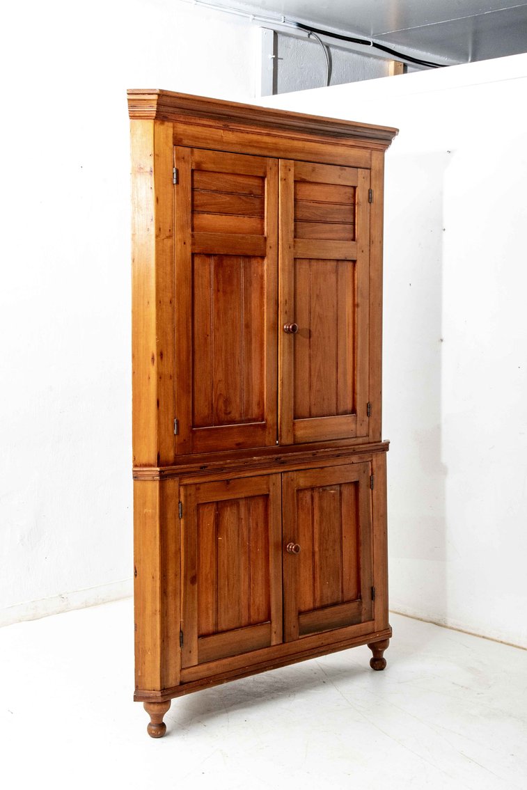 Image for Yellow Gallery - Nice Antiques, Great Smalls & Many NIB Items