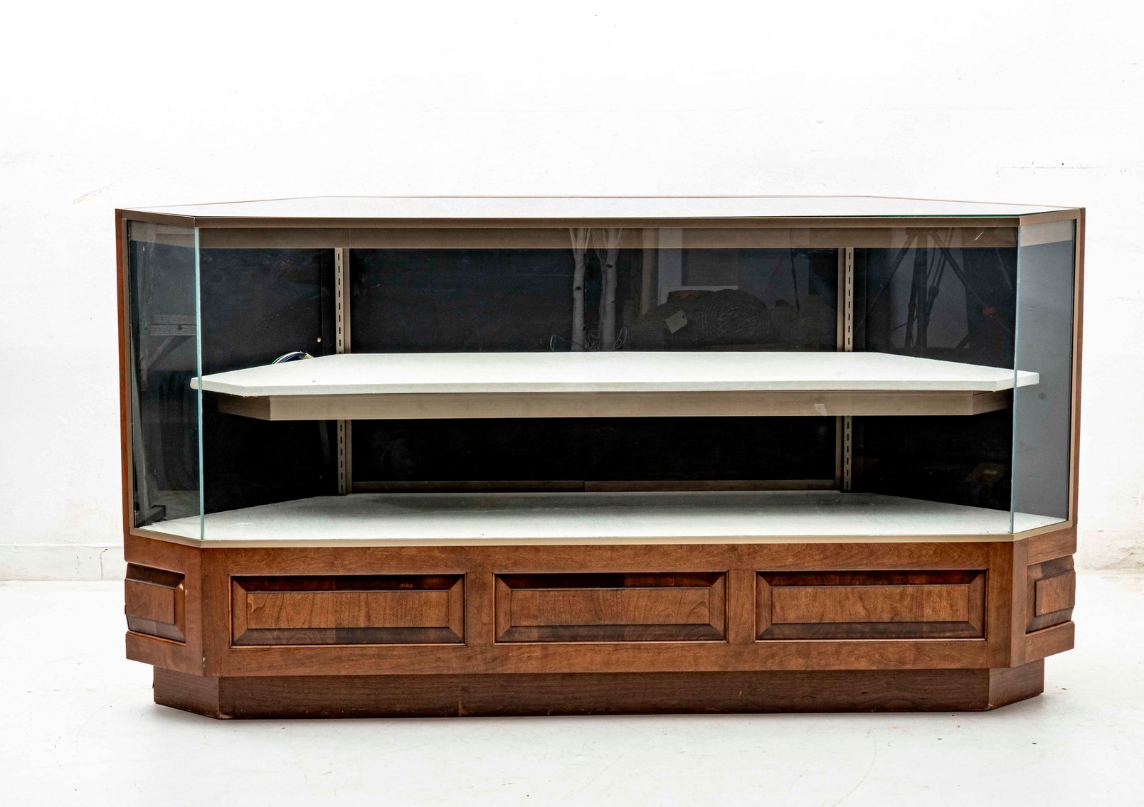 Image for Green Gallery Christmas in March Auction