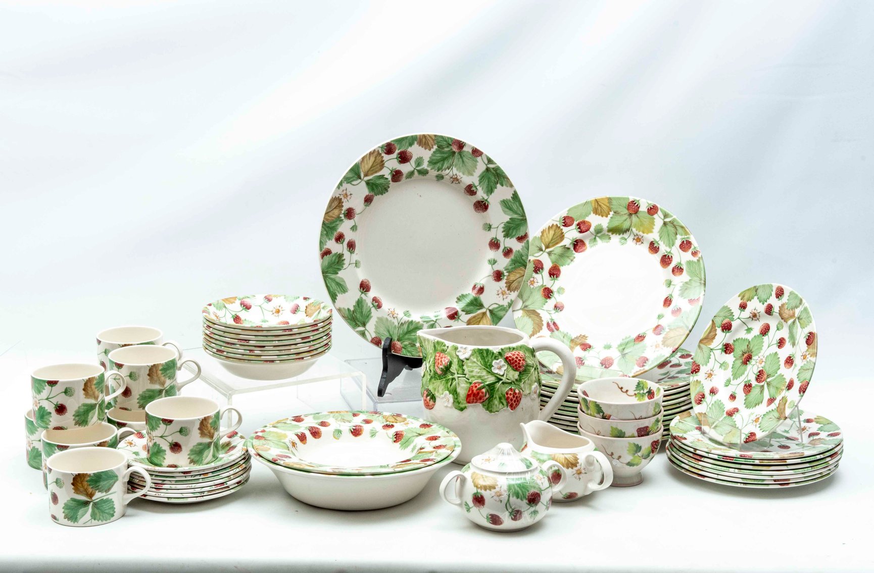 Image for Orange Gallery The Great Outdoors & More Online Auction