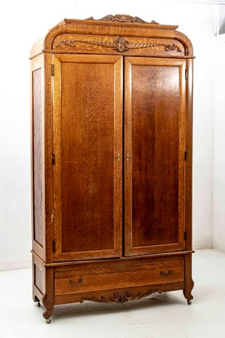 Image for Gray Gallery Multi Consignor Online Auction