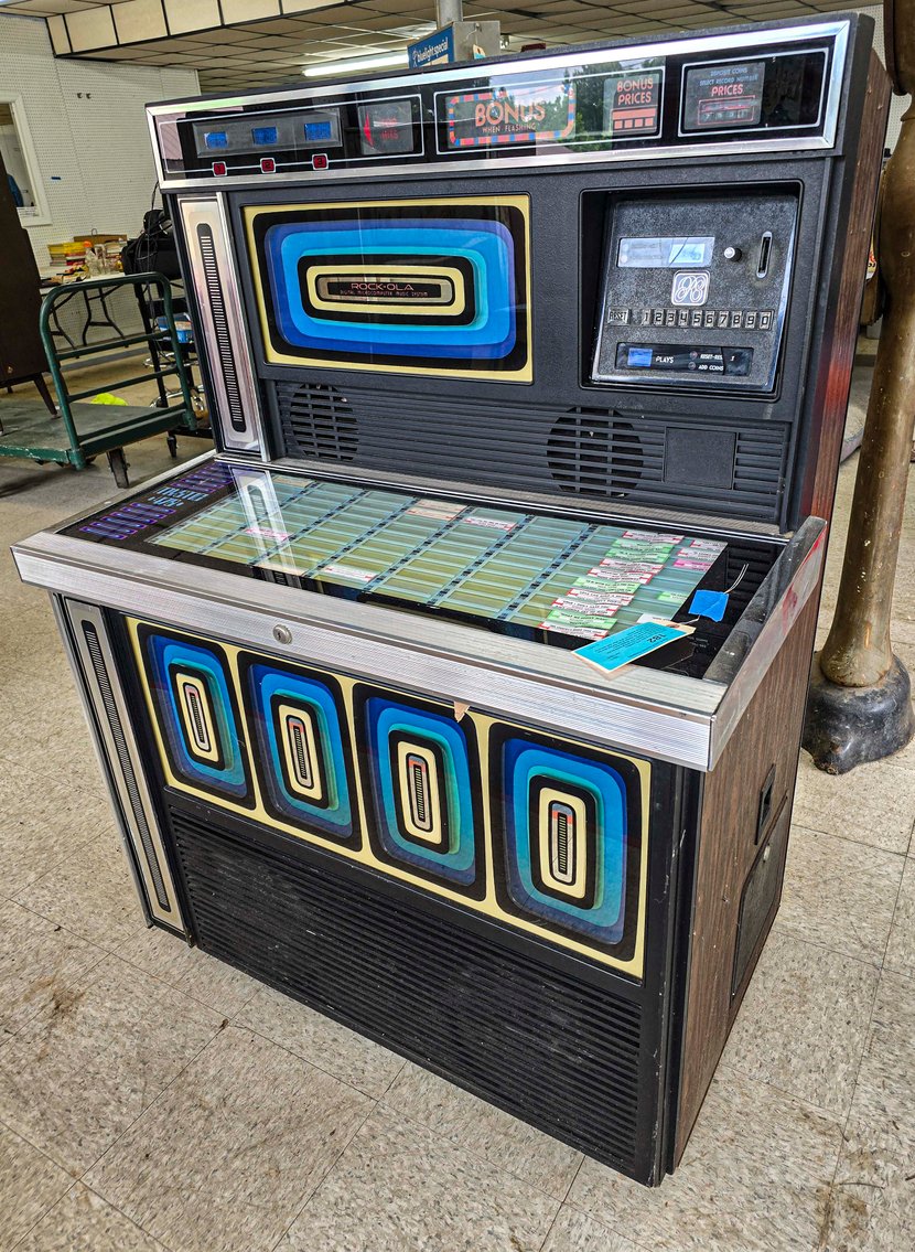 Image for Clayton Online Spring Advertising, Toy and Sports Memorabilia Auction