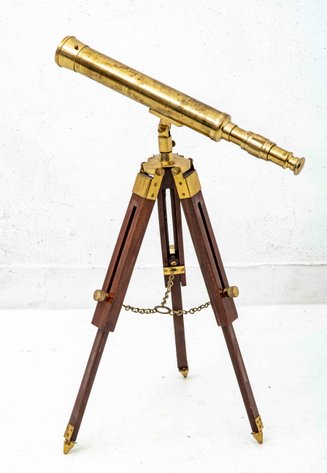 Image for Red Gallery Auction - Wonderful Variety!