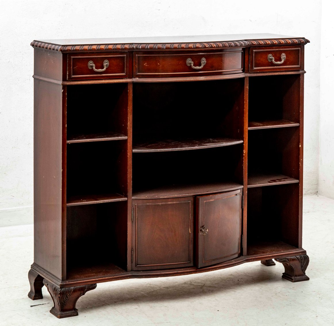 Image for Red Multi Consignor Auction