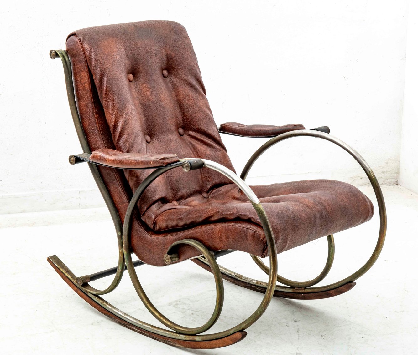 Image for Yellow Multi Consignor Auction