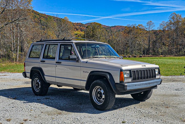 Image for Pink Gallery Consignment Auction