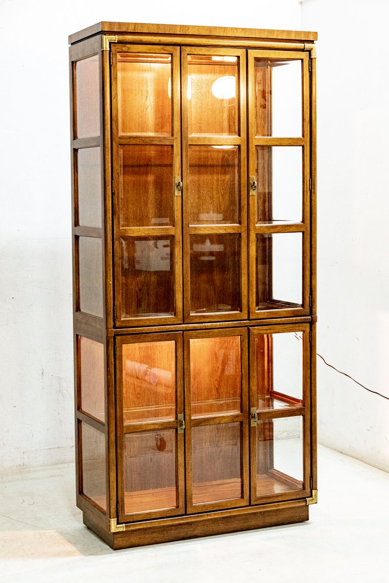 Image for Purple Gallery Great Consignment Auction