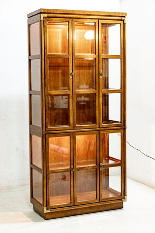 Image for Purple Gallery Great Consignment Auction