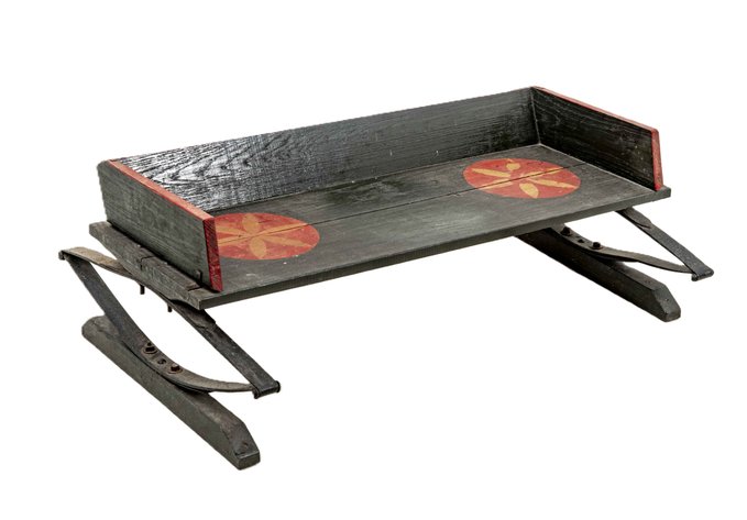 Image for Tan Auction - Fine Porcelains and More