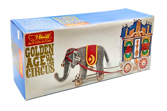 Image for Pink Auction - Vintage Fishing, Steiff, Hull Pottery & More