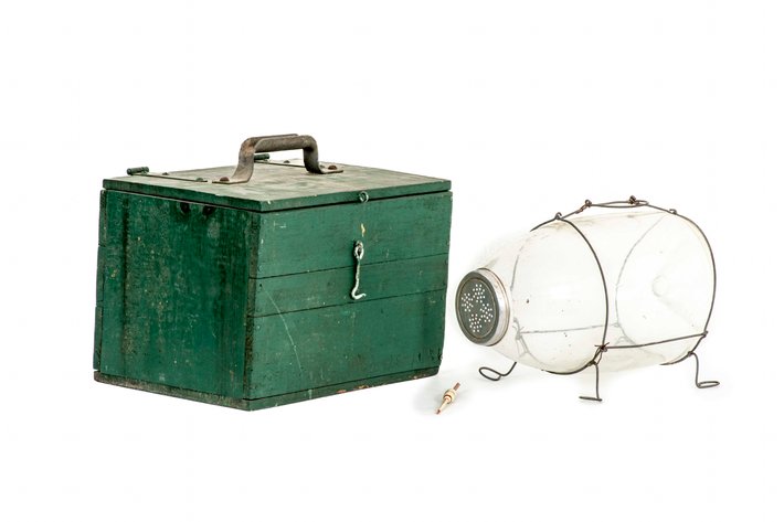 Image for Pink Auction - Vintage Fishing, Steiff, Hull Pottery & More