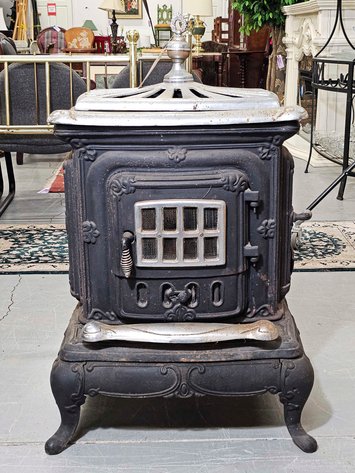 Image for Hillbilly Hut Antiques Business Downsizing Auction