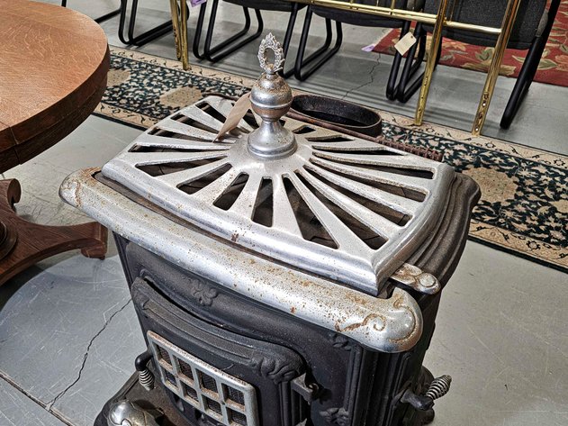 Image for Hillbilly Hut Antiques Business Downsizing Auction