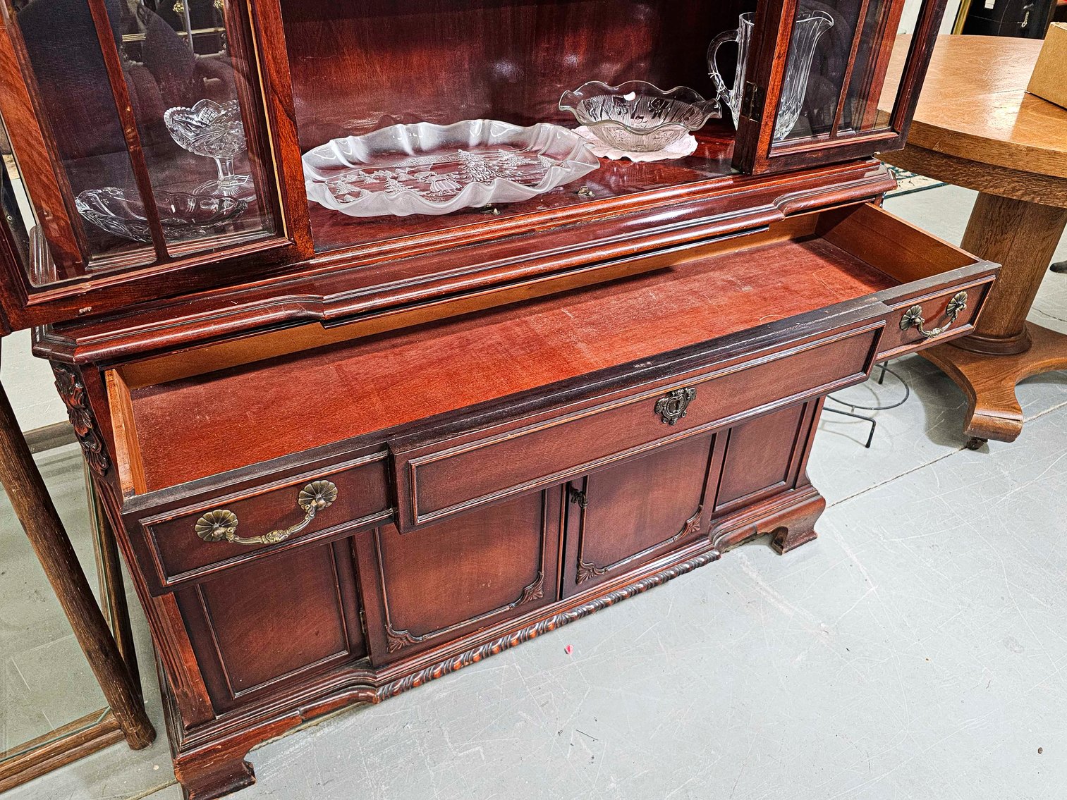 Image for Hillbilly Hut Antiques Business Downsizing Auction