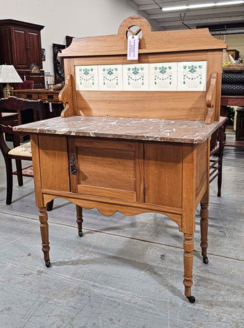 Image for Hillbilly Hut Antiques Business Downsizing Auction