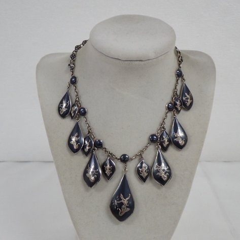 Image for Jewellery Collection - Marion North and Estate of Helen Davenport - Guelph