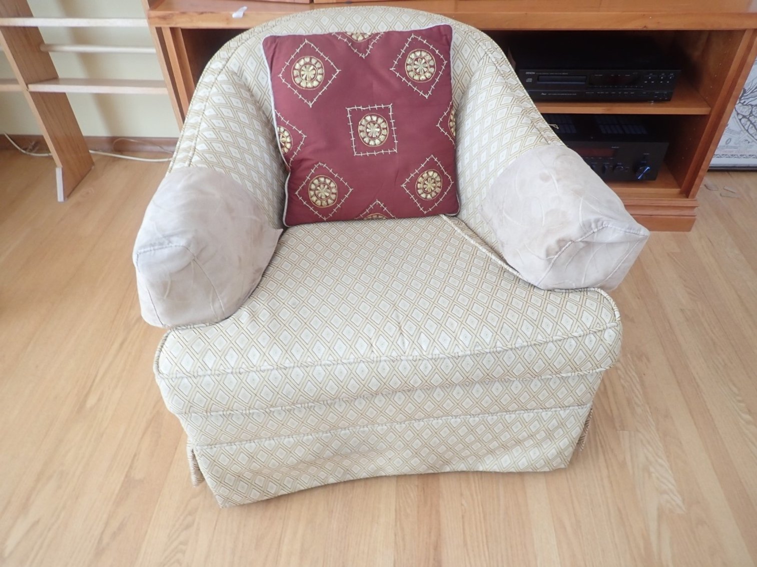 Image for Peter & Alison Stonehouse Moving Sale (OAC - Retired Faculty) - Guelph